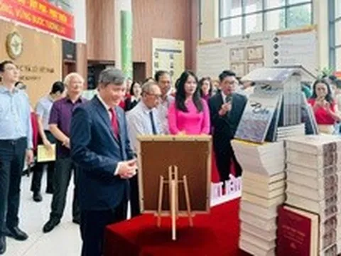 Kết nối truyền thống, khơi dậy sức mạnh văn hóa và văn học Việt Nam