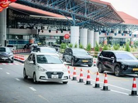 Điều chỉnh làn đón dành cho xe công nghệ tại sân bay Nội Bài