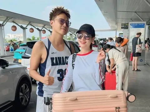 Kha Ly tạm biệt chồng con nửa tháng
