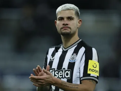 Arsenal kích nổ 'bom tấn' Bruno Guimaraes