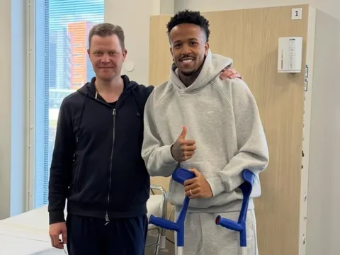 Điểm chung trong các ca chấn thương nặng của Militao, Dembele