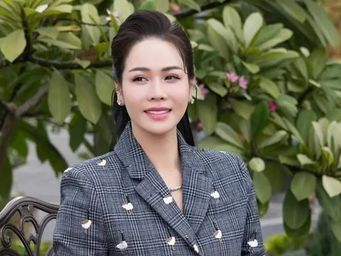 Nhật Kim Anh xúc động nói lời yêu thương đến các con
