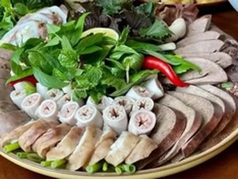 6 nhóm người nên nói "không" với lòng lợn: Món khoái khẩu có thể tiềm ẩn nhiều rủi ro sức khỏe