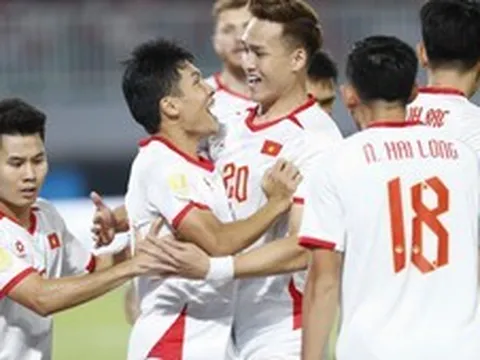 ASEAN Cup 2026: Việt Nam thắng Indonesia 3-0, vươn lên ngôi đầu bảng A