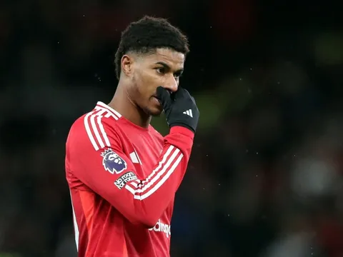 Rashford trở lại MU, chạm mặt người từng ruồng bỏ anh