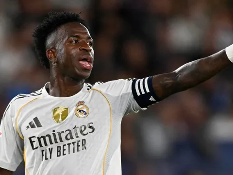 Vinicius ra quyết định với Real Madrid?