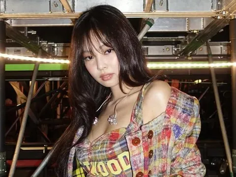 Jennie lên tiếng giữa lùm xùm 'tái hợp' của BLACKPINK