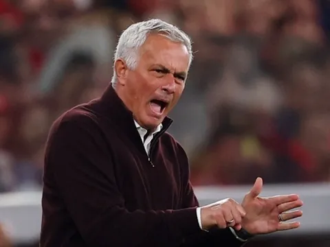 Mourinho gây bất ngờ ở Real Madrid