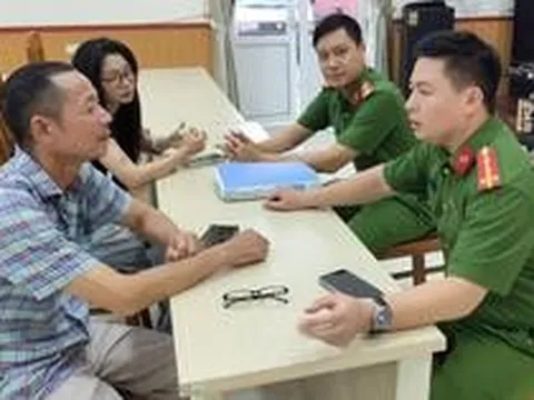 Nhận cuộc gọi yêu cầu chuyển khoản nộp phí quyền sử dụng đất, người đàn ông lập tức báo công an