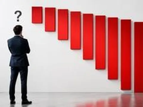 9 quỹ của “cá mập” Dragon Capital, SSI và VinaCapital lỗ đầu tư hơn 6.000 tỷ đồng, hàng loạt quỹ bán sạch một cổ phiếu blue chip trong tháng 7