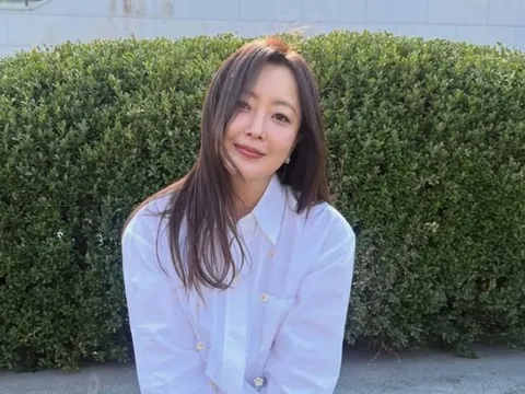 Kim Hee Sun làm công việc mới sau 2 năm ngừng đóng phim