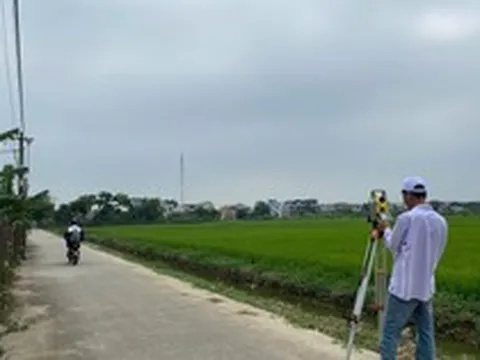 Hộ liền kề vắng mặt khi đo đạc, có làm được sổ đỏ?