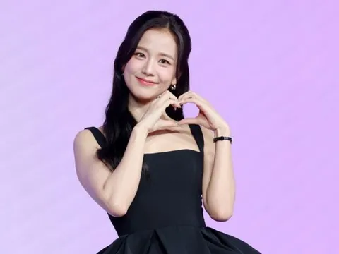 Jisoo lên tiếng về những giọt nước mắt trong dịp BLACKPINK kỷ niệm 10 năm ra mắt
