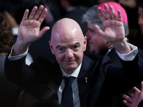 FIFA phải thay đổi