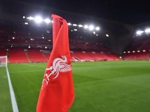Tỷ phú Jeff Bezos sắp thâu tóm cổ phần Liverpool