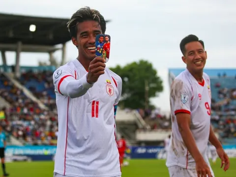 Hay nhất vòng bảng ASEAN Cup nhưng về nước sớm