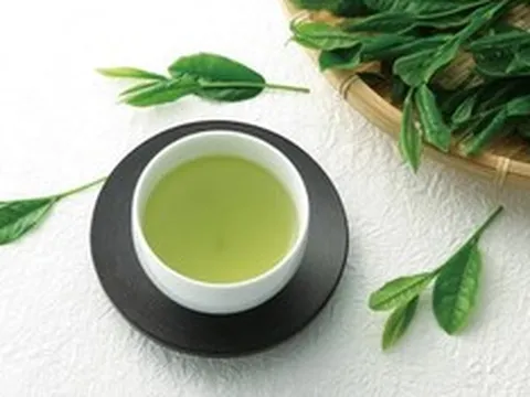 Ngày nào cũng uống một tách trà xanh, 6 tháng sau đi khám người đàn ông bất ngờ