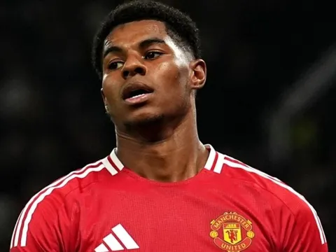 Rashford đổi thái độ