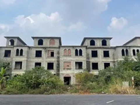Biệt thự, liền kề Hà Nội lao dốc cả giá và thanh khoản