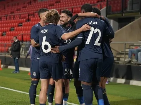 Việt Nam cần làm gì để tiếp tục được dự Champions League các mùa tới?