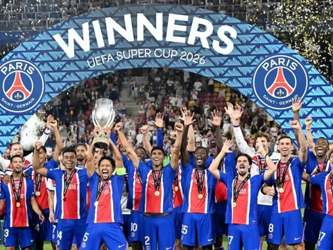 Trận Siêu cúp châu Âu có mùi khét từ cuộc chiến FIFA – UEFA