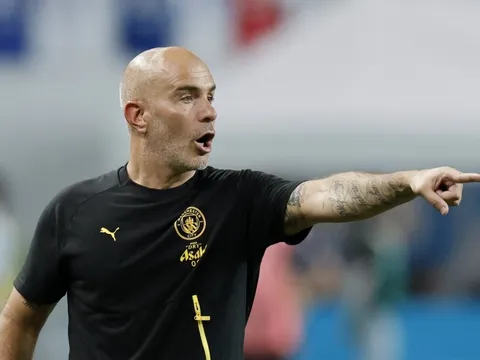 700 triệu bảng vẫn chưa đủ để Man City thoát cái bóng Guardiola