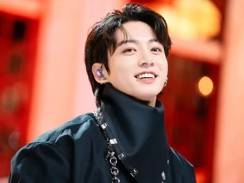 Jungkook (BTS) bức xúc khi fan cuồng xuất hiện tại phòng gym lúc 2 giờ sáng