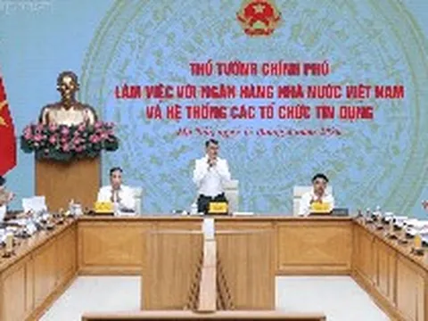 “Rủi ro từ bất động sản, trái phiếu doanh nghiệp và chất lượng tài sản cần tiếp tục được theo dõi, kiểm soát chặt”