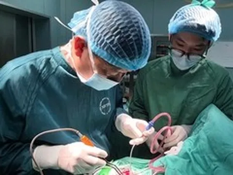 Bé 27 tháng tuổi chấn thương sọ não sau cú ngã