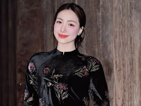 Hòa Minzy úp mở về tin vui ở tuổi 31