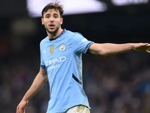 Cuộc thanh trừng ở Man City tiếp diễn