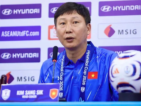 Tuyển Việt Nam chưa hay ở Mỹ Đình, HLV Kim nói 'sẽ cố gắng'