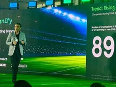 CEO tập đoàn doanh thu 5,8 tỷ EUR chỉ cách tiết kiệm 50–60% điện từ chiếu sáng