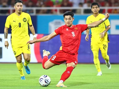 Lần đầu Đình Bắc làm được điều này tại ASEAN Cup 2026