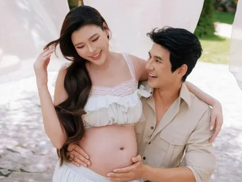 Thúy Diễm tăng 18 ký khi mang thai