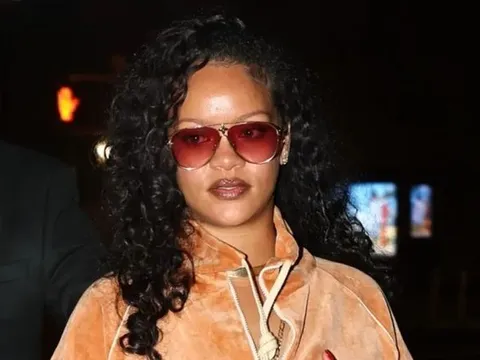Rihanna diện đồ thể thao xuống phố nhưng thần thái vẫn khiến nhiều người trầm trồ