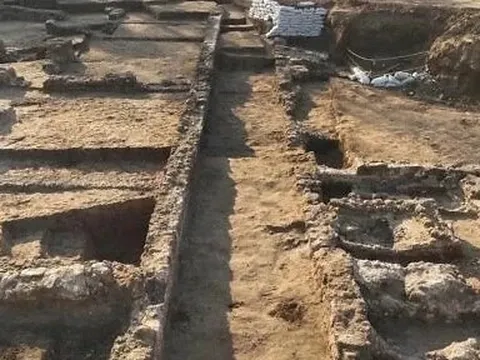 Israel: Phát hiện khu phức hợp cổ đại 1.300 năm tuổi khi đào bến xe buýt