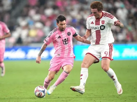 Messi ghi bàn, Inter Miami vẫn chìm sâu