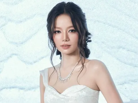 Mừng cho nỗ lực đi tìm hạnh phúc của mỹ nhân Mưa Đỏ