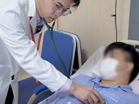 Nam thanh niên 22 tuổi nhồi máu cơ tim sau khi đá bóng