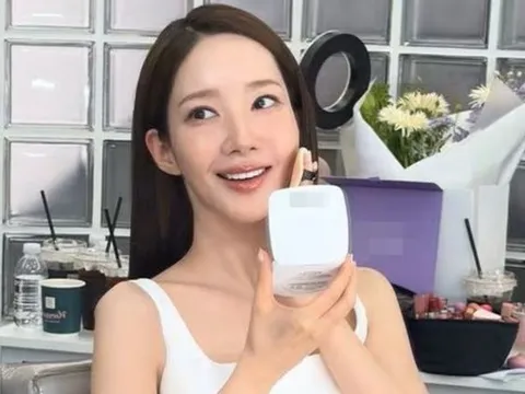 Park Min Young gây bàn luận vì quá gầy