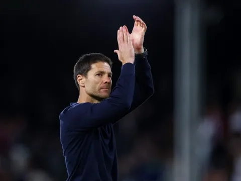 Điểm yếu có thể phá hỏng Chelsea của Xabi Alonso