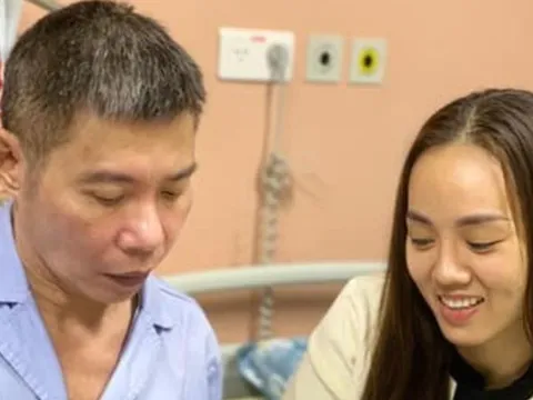 Vợ kém Công Lý 15 tuổi: 'Tội lỗi vì lấy chồng còn khiến mẹ lo lắng'