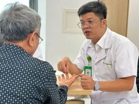 Bộ trưởng Y tế: Không có quy định mỗi bệnh nhân được khám tối thiểu 6 phút