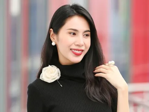 Thủy Tiên vẫn lận đận đi tìm hạnh phúc ở tuổi 41