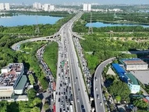 CSGT khuyến cáo người dân lựa chọn lộ trình, tránh ùn tắc dịp nghỉ lễ 2/9