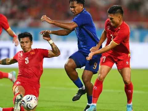Yotsakorn gửi lời hẹn Việt Nam sau chung kết ASEAN Cup
