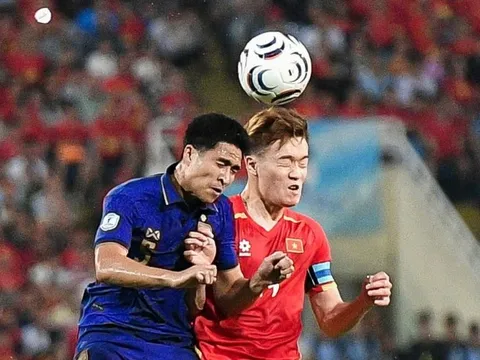 Hoàng Đức và giá trị không nằm trên bảng tỷ số