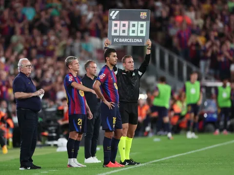 Rodri không phải đợi lâu để đối đầu Man City