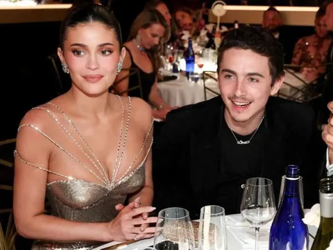 Kylie Jenner 'chốt' chuyện sinh con với Timothée Chalamet